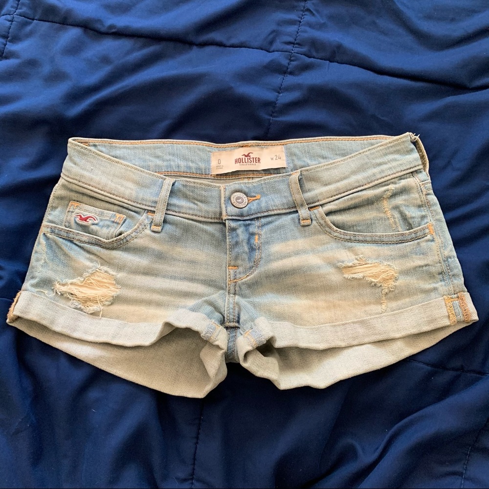 2/$30!!♥️ Hollister Low rise Shorts